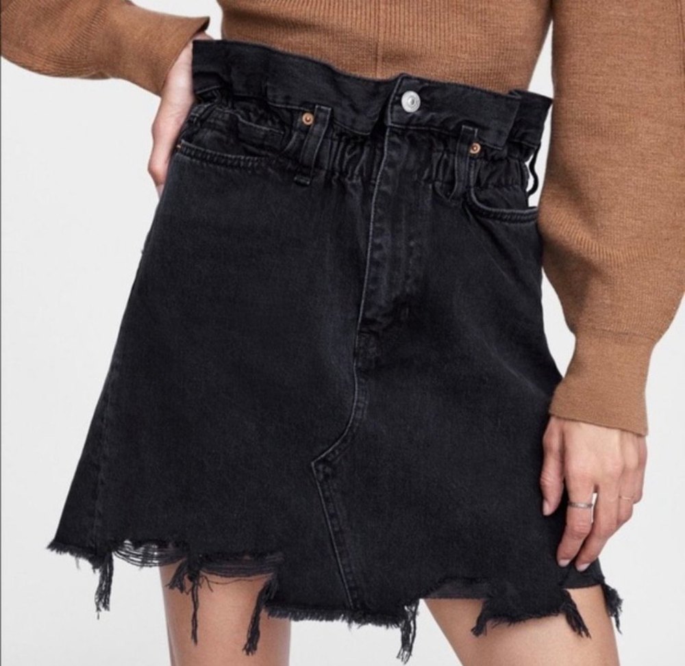 Zara Premium Denim Paperbag Mini Skirt Raw Hem Distressed
